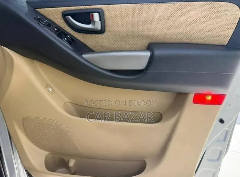 Hyundai H1 MPV LUXURY 12SEAT 2012