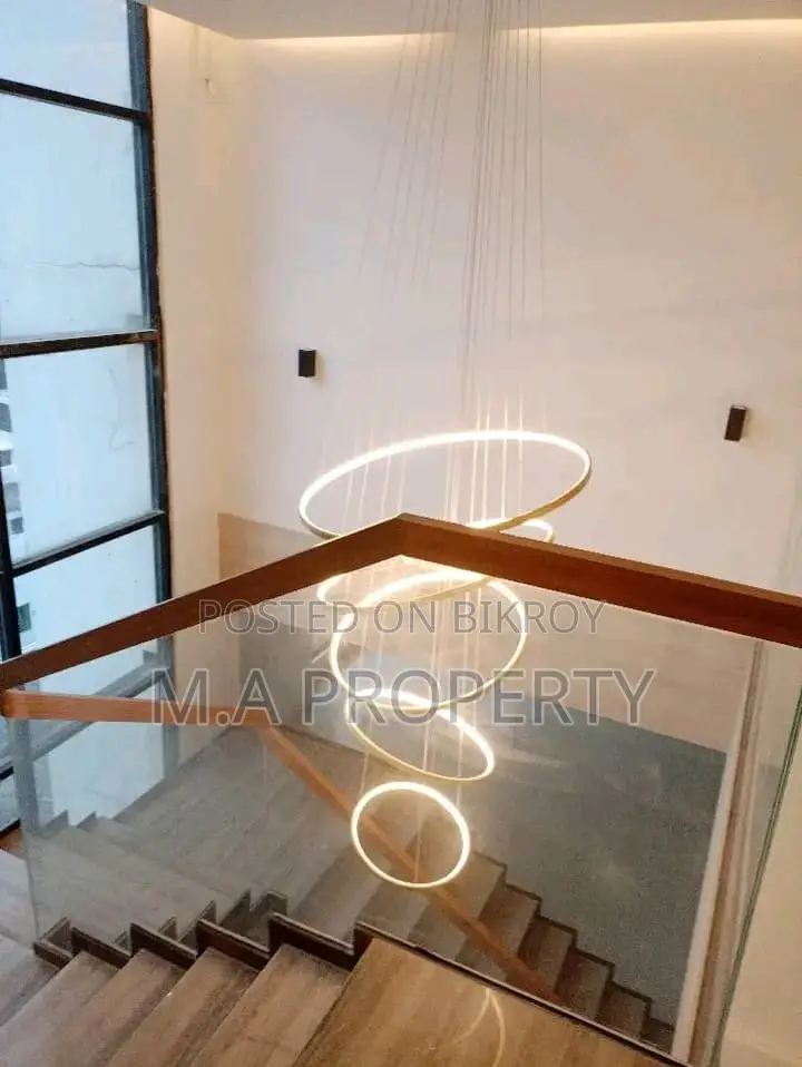 New Apartment 4-Bedroom Gym, Swimming 2-Carpark (5500sqft)