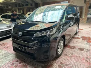 Toyota Noah SG PKG BLACK / 2022