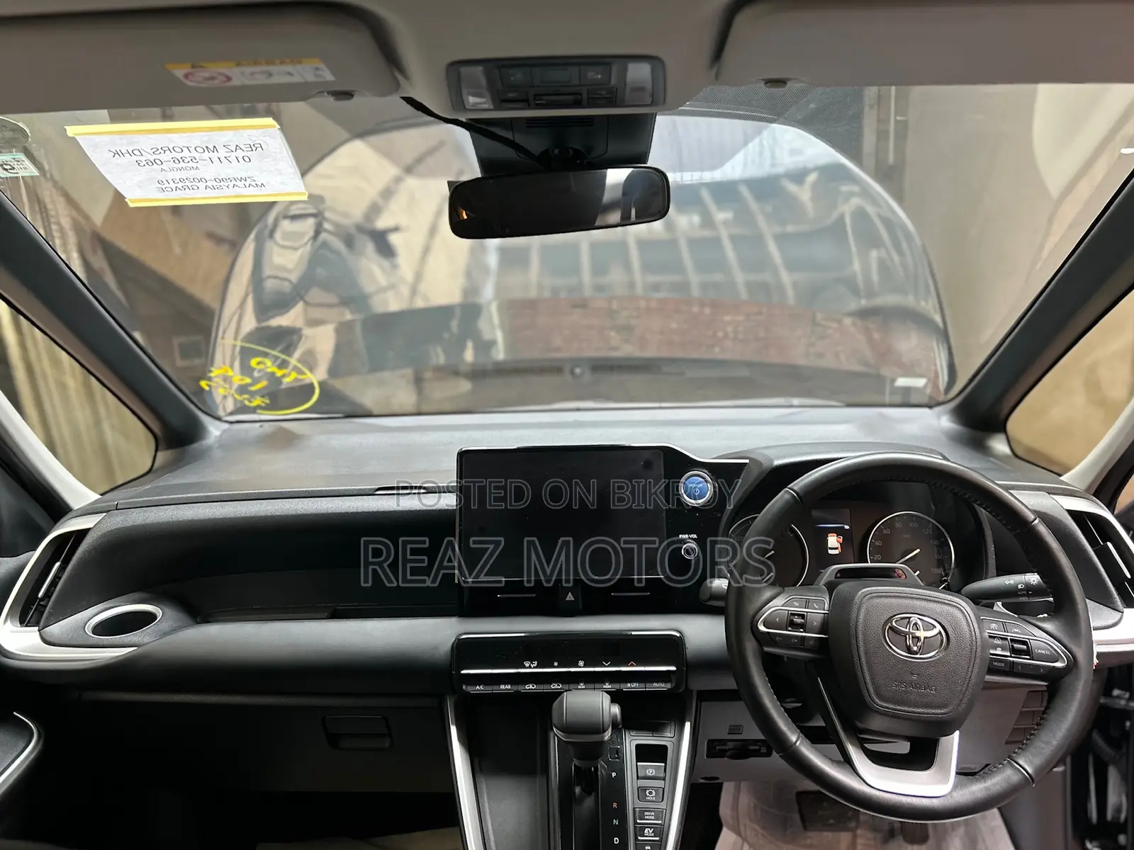 Toyota Noah SG PKG BLACK / 2022