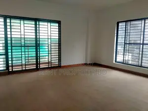 গুলশানে ৭০০ বর্গফুটের কমার্শিয়াল ওপেন অফিস স্পেস ভাড়া হবে