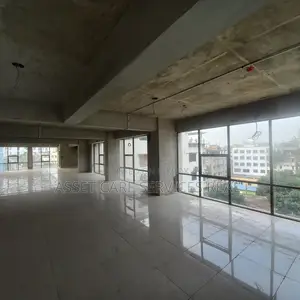 ৫২০০ স্কয়ার ফিট গুলশান নর্থ এভিনিউ@ ভাড়া হবে