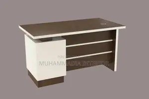 EXECUTIVE TABLE (MID-011)