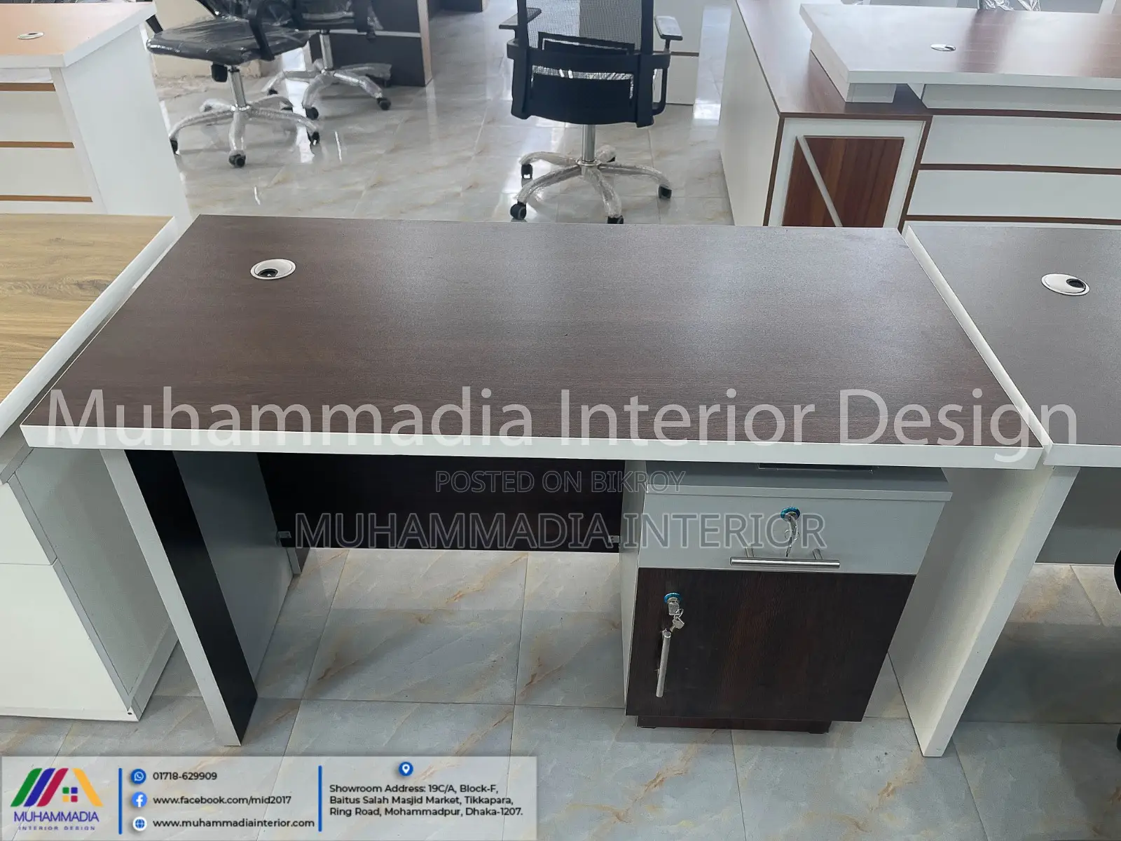 EXECUTIVE TABLE (MID-011)