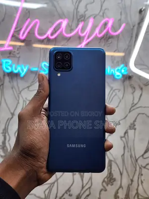Samsung Galaxy M12 4/128GB Authentic (Used)