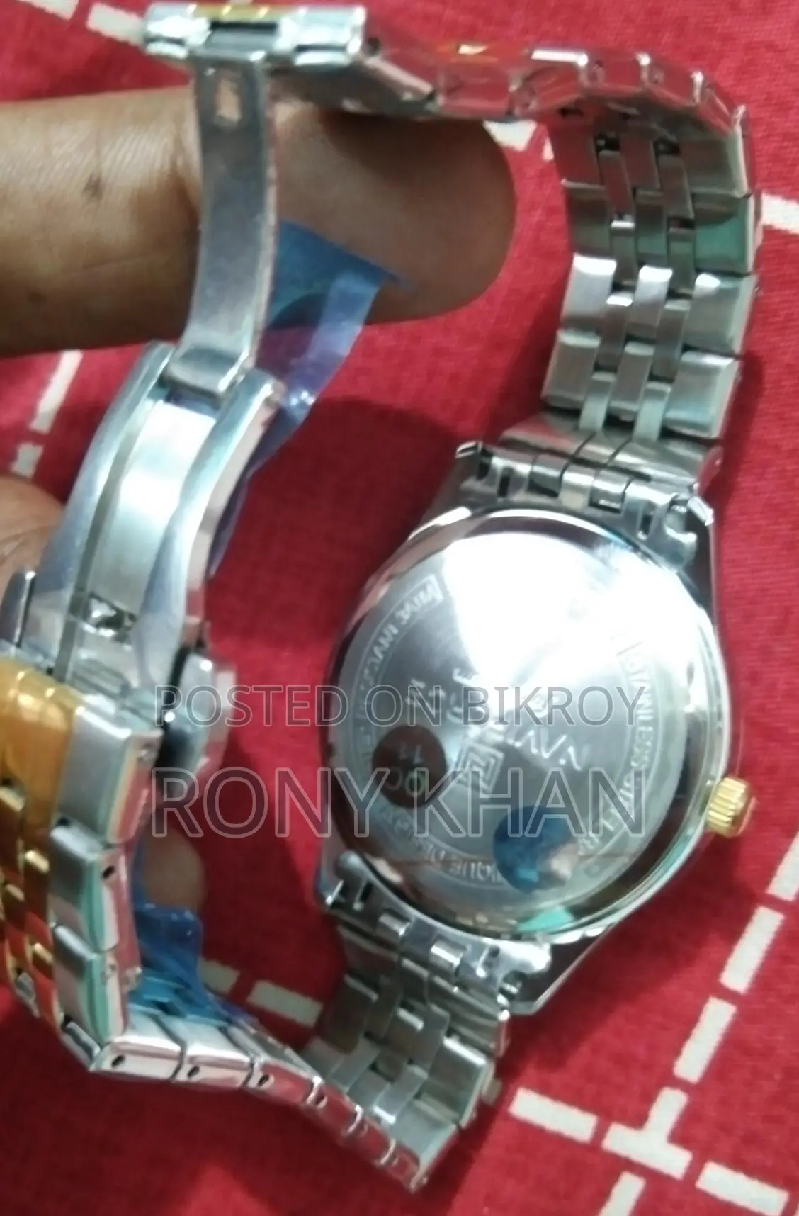 Analogue Watch for sale