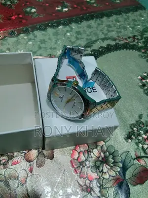 Analogue Watch for sale