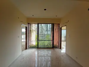 2000 SFT Luxurious Brand New Ready Flat for Rent in Bashundhara