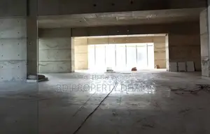 3866sft commercial open space for Restaurant