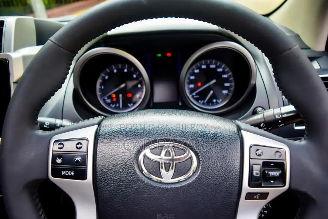 Toyota Land Cruiser Prado Tx-L 2018