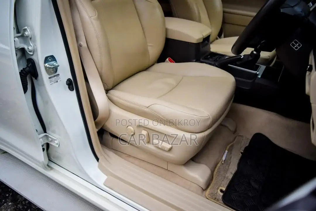 Toyota Land Cruiser Prado Tx-L 2018
