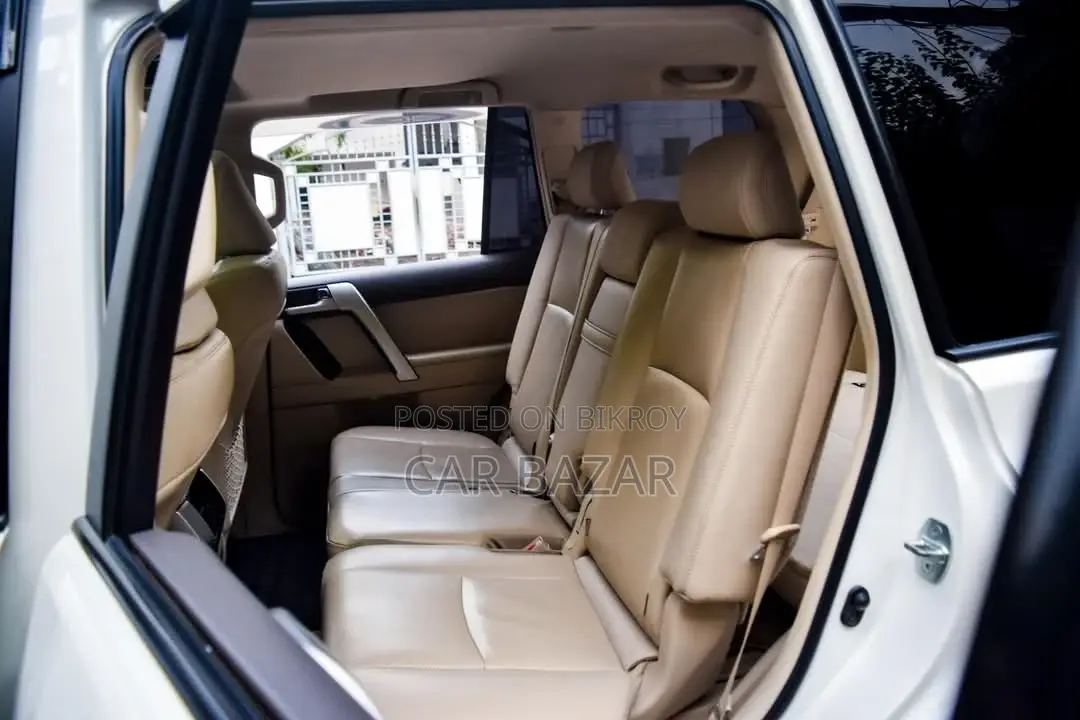 Toyota Land Cruiser Prado Tx-L 2018