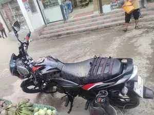 Bajaj Discover 125, 2020