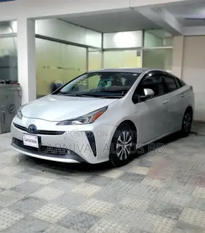 Toyota Prius A PACKAGE SILVER 2020