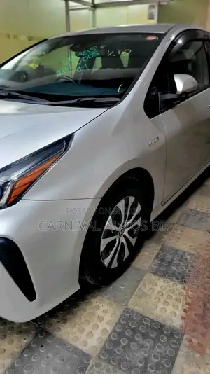 Toyota Prius A PACKAGE SILVER 2020
