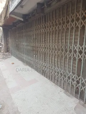 হাজিপাড়া Dit প্রধান সড়কে তিতাসগ্যাস সহ কমর্শিয়াল তিন কাঠা জমি বিক্রি