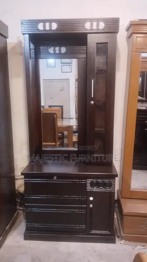 নতুন ড্রেসিং টেবিল। মডেল # ৬১৫৫