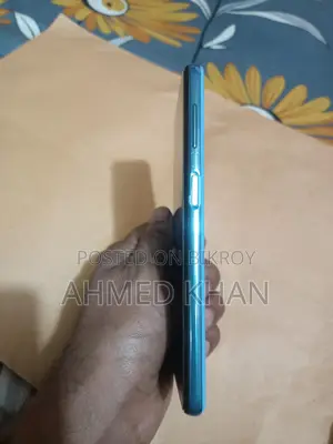 Samsung Galaxy A32 . (Used)