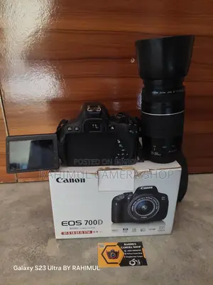 canon 700D with 75-300 Zoom lens full fresh box condition 0011