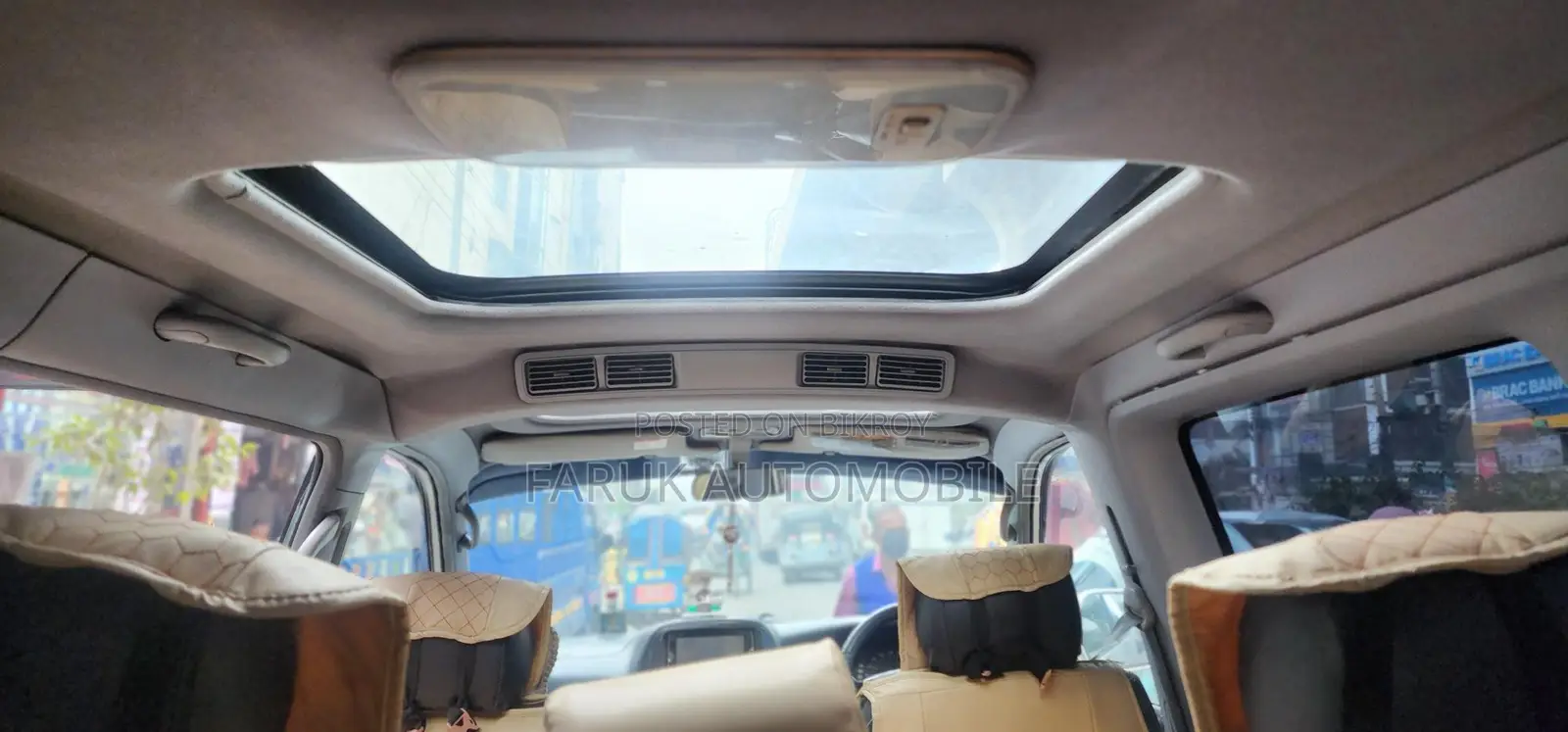 Toyota Noah Road Tourer 2001