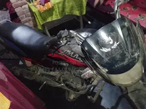Akij Durbar bike 2000