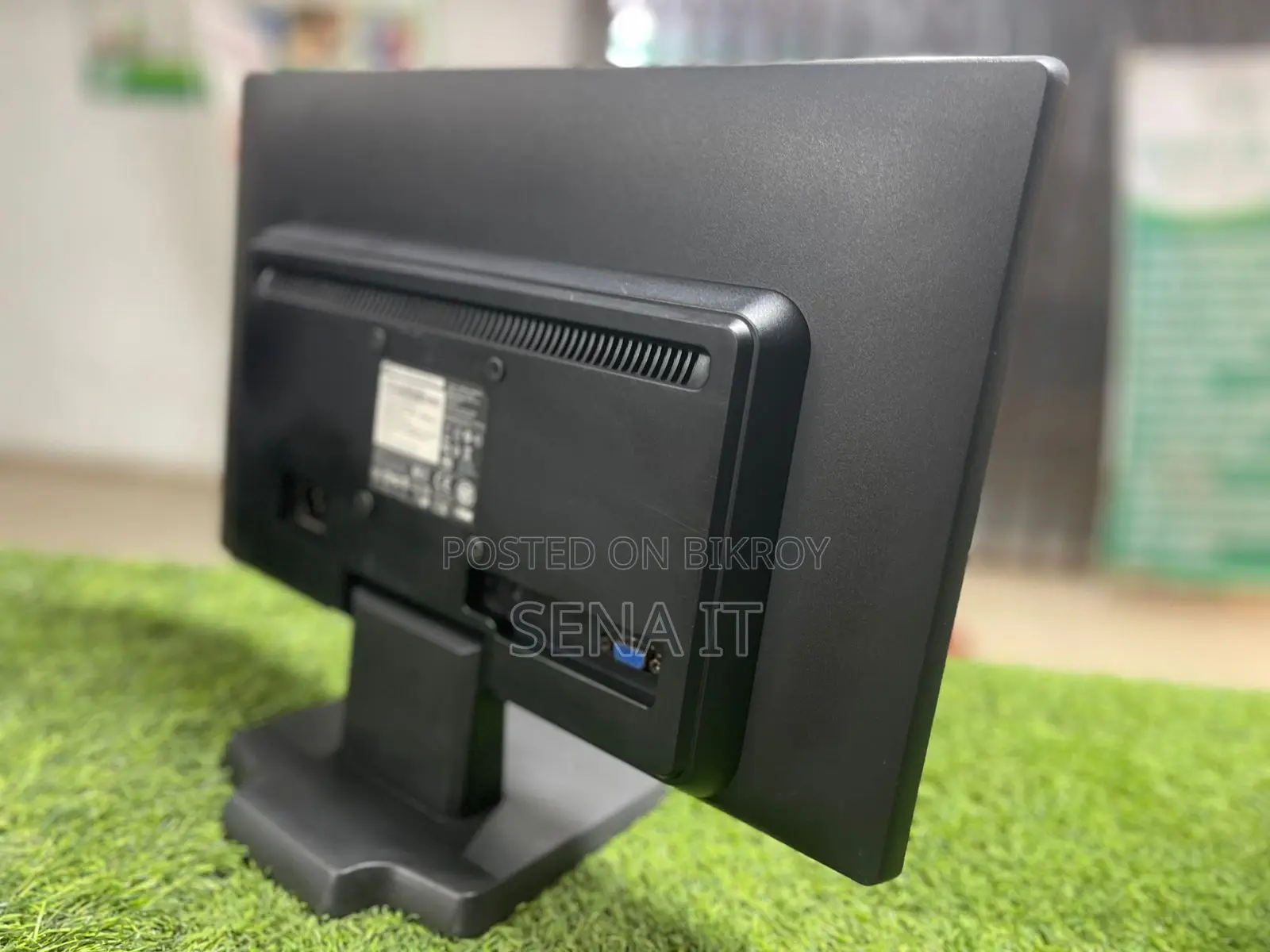 HP LV1911 ১৮.৫-ইঞ্চি এলইডি ব্যাকলিট এলসিডি মনিটর