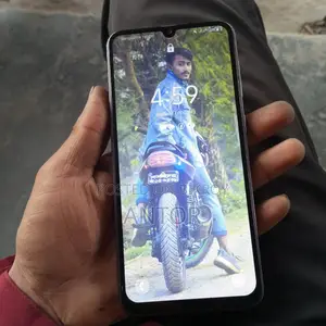 Samsung Galaxy A30 (Used)