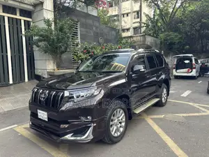 Toyota Prado Land Cruiser TX 2017