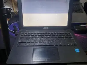 Asus X200M laptop er working motherboard sell korbo.