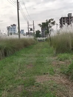 Commercial plot i-ext 20 katha