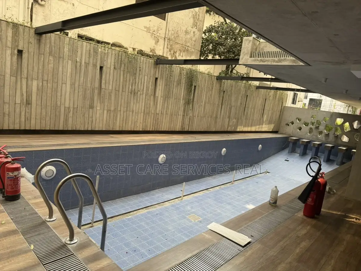 Excellent Brand New Apartment Rent in Gulshan North
