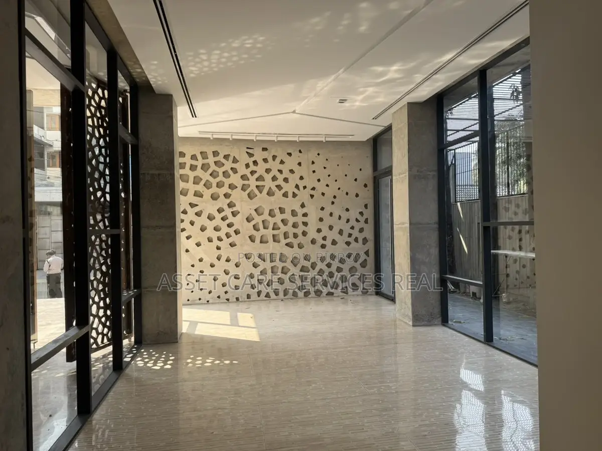 Excellent Brand New Apartment Rent in Gulshan North