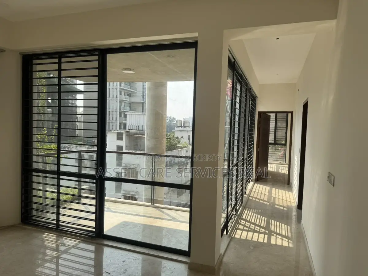 Excellent Brand New Apartment Rent in Gulshan North