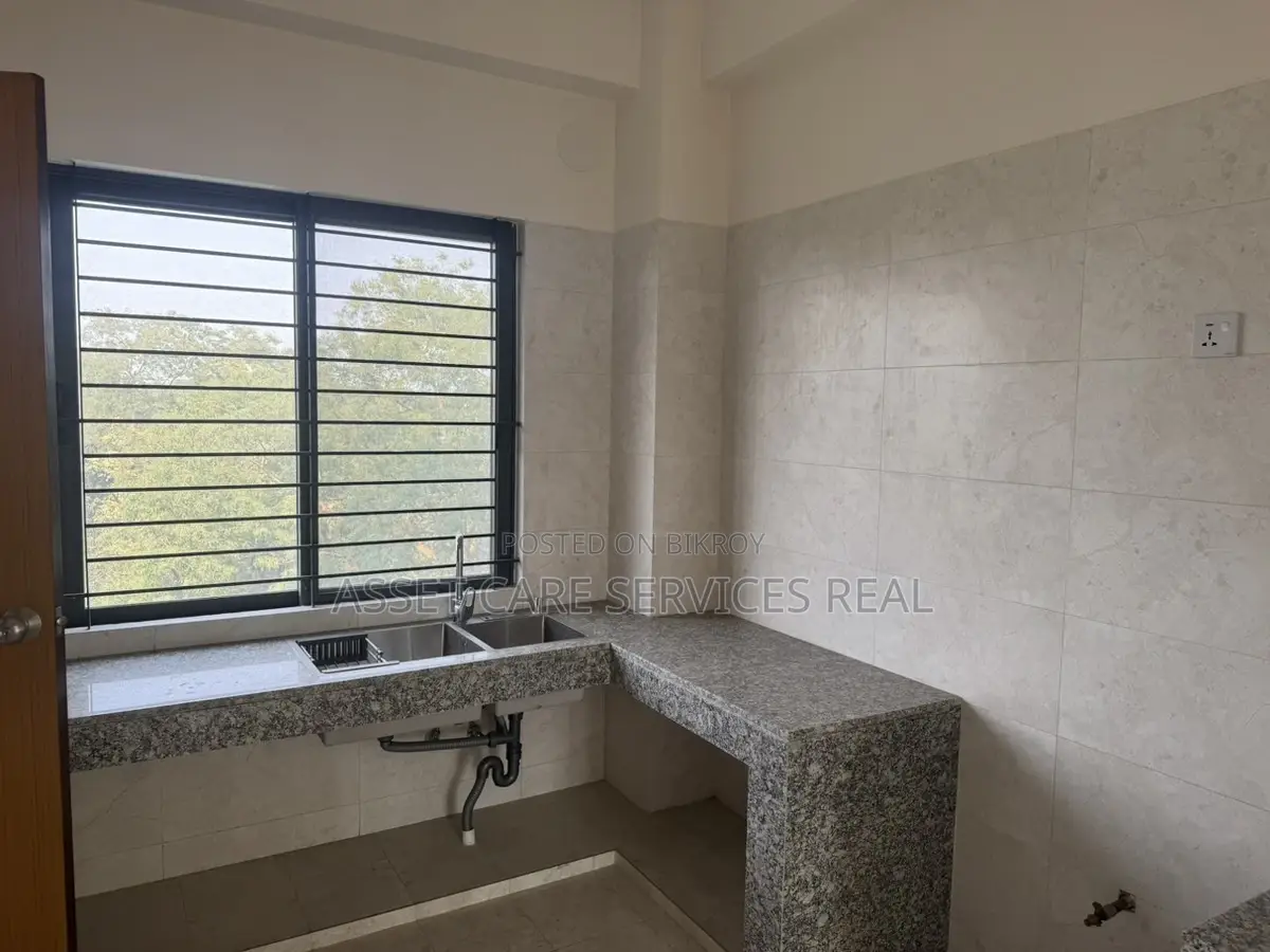 Excellent Brand New Apartment Rent in Gulshan North