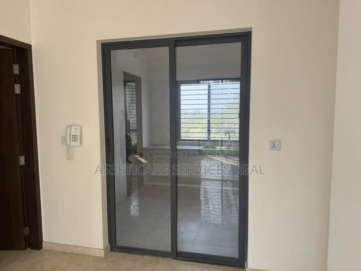 Excellent Brand New Apartment Rent in Gulshan North