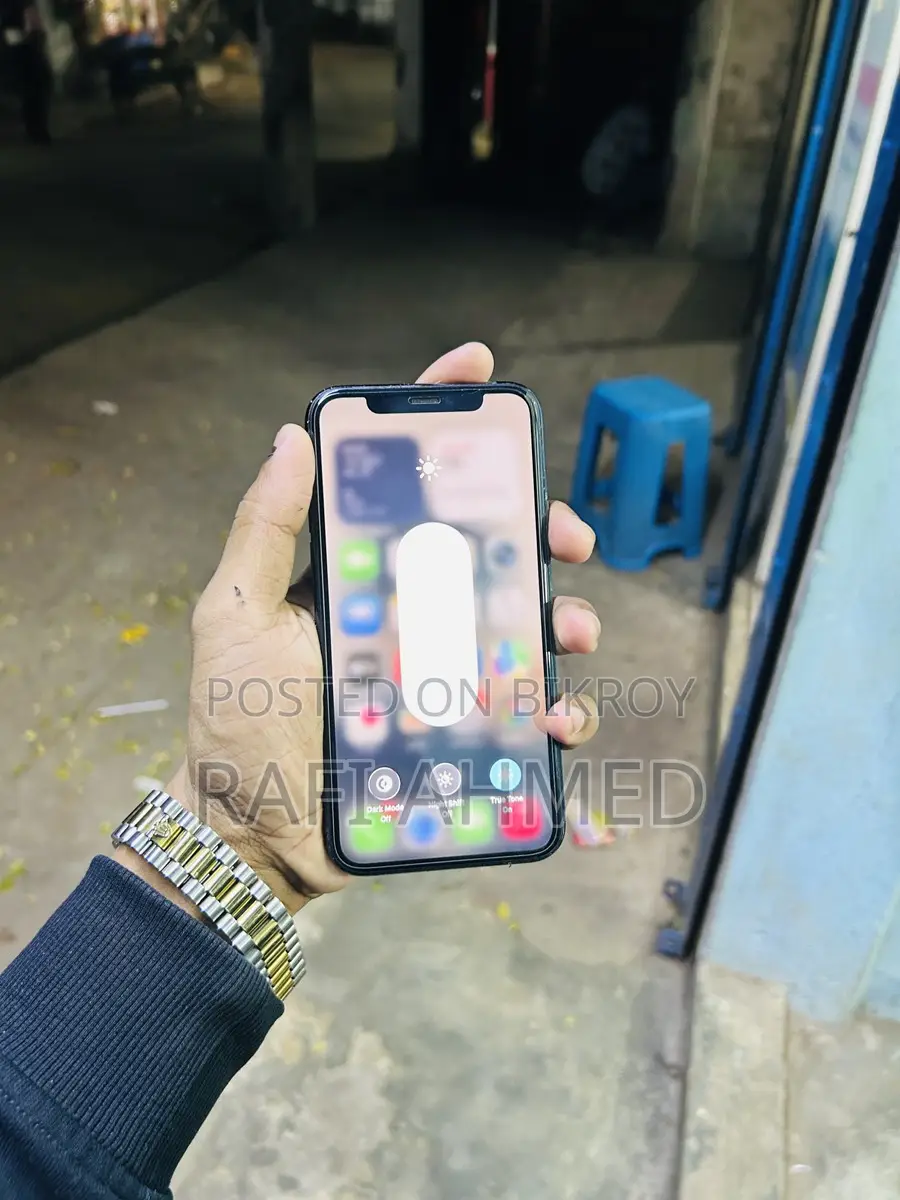 Apple iPhone 11 Pro (Used)