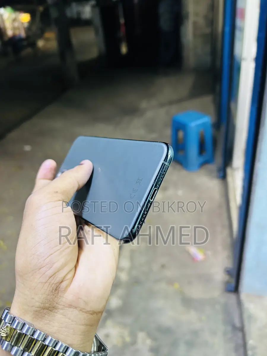 Apple iPhone 11 Pro (Used)