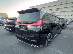 Toyota Alphard LEXUS LM300 FACELIFT 2020