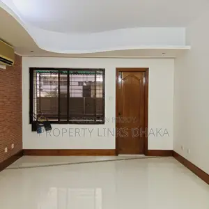 Luxurious Apartment Gulshan 2