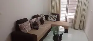 গুলশানে খুব সুন্দর ফুল-ফার্নিশড অ্যাপার্টমেন্ট ভাড়া