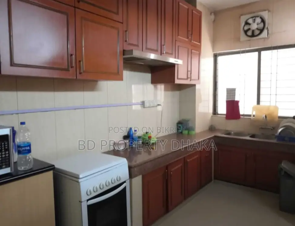 Excellent Fully Furnished Apt Rent In Gulshan 2