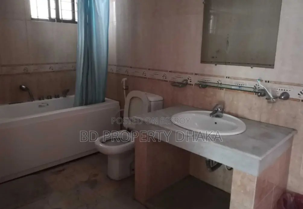 Excellent Fully Furnished Apt Rent In Gulshan 2