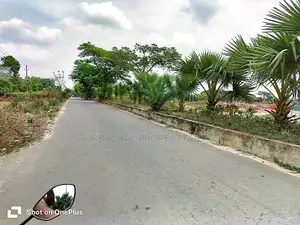 পূর্বমুখী নদীভিউ | RAJUK ৪ নং সেক্টরে বিজনেস-ক্লাস প্লট ফর সেল!