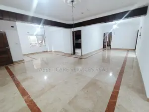 গুলশান-২ সার্কেলের কাছে ৪০০০ বর্গফুটের প্রাইম লোকেশন অফিস স্পেস ভাড়া