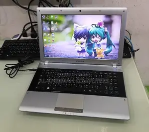 Samsung Laptop, 320gb Hard Disk, কুরিয়ারেও দেয়া হয়।
