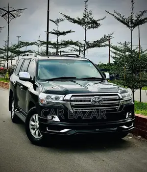 টয়োটা ল্যান্ড ক্রুজার V8 VXR ডিজেল ২০১১