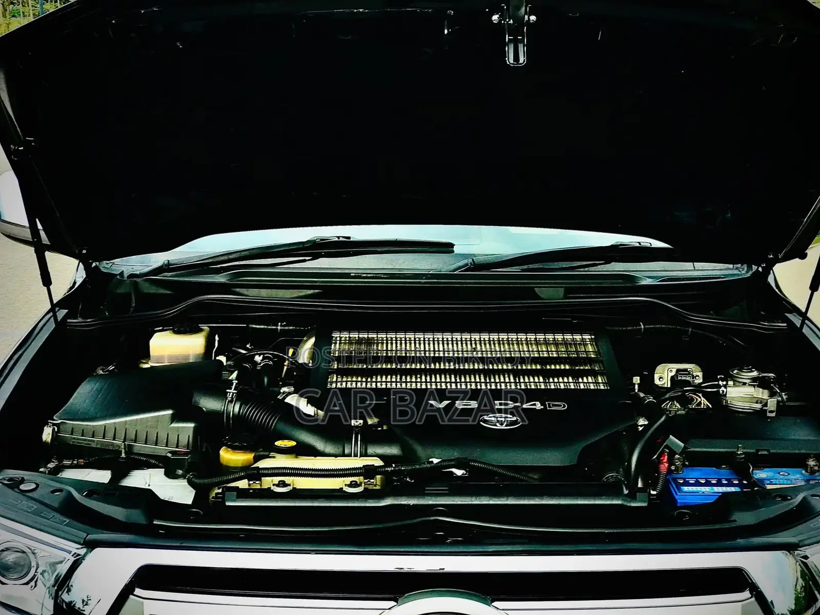 Toyota Land Cruiser V8 VXR DIESEL 2011