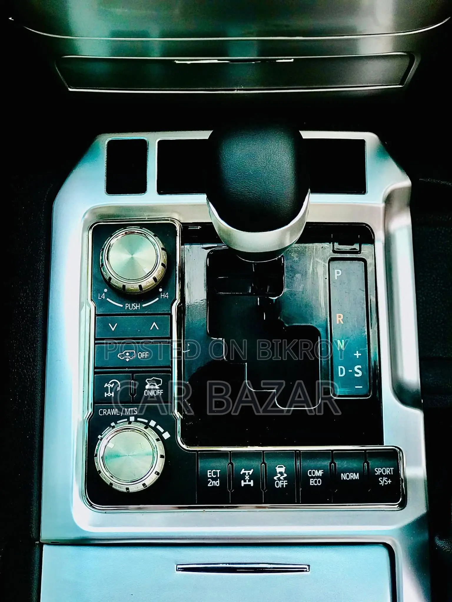 Toyota Land Cruiser V8 VXR DIESEL 2011