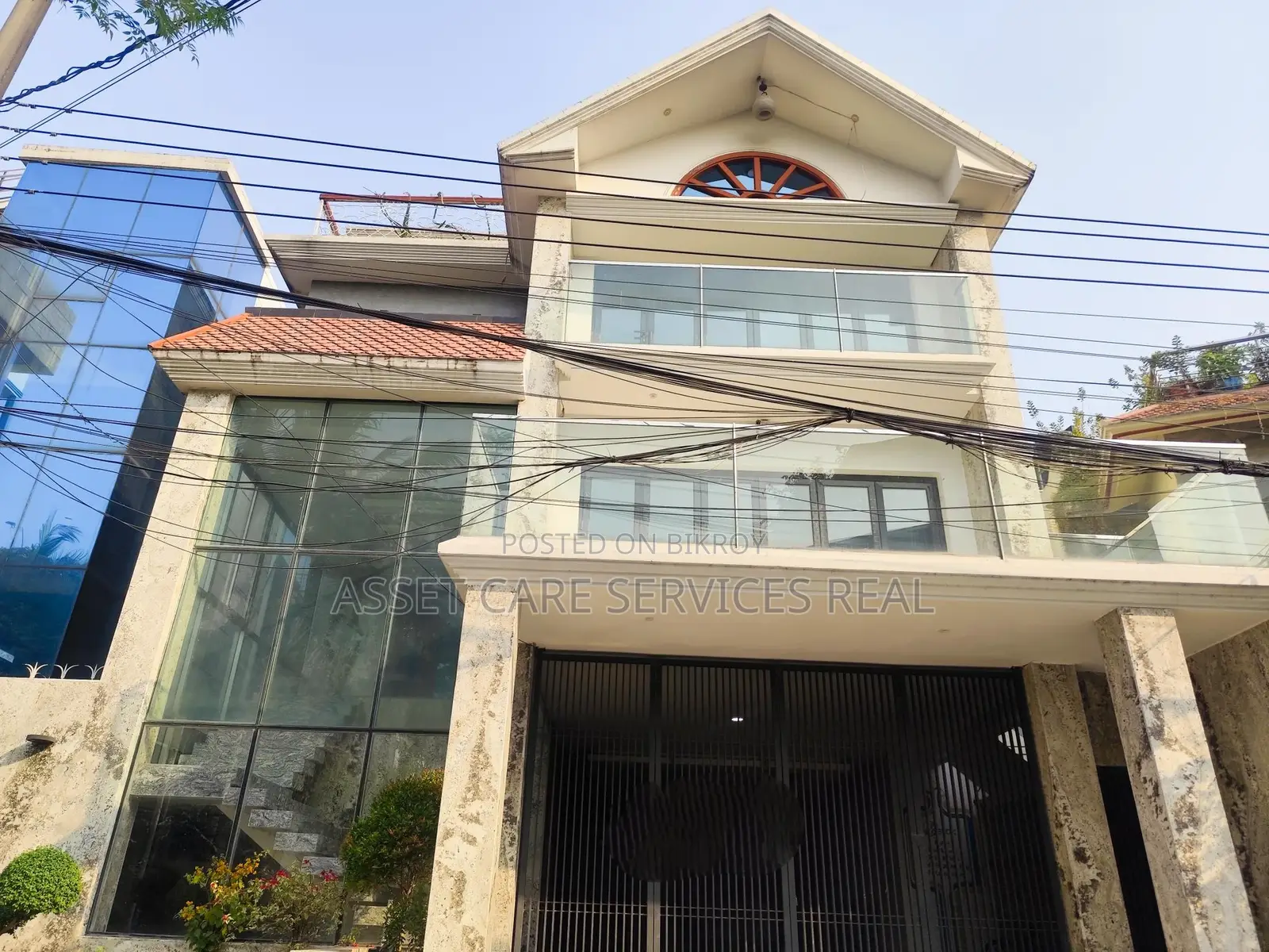 Nikunja-1 Independent Luxurious House Rent Office/Residence