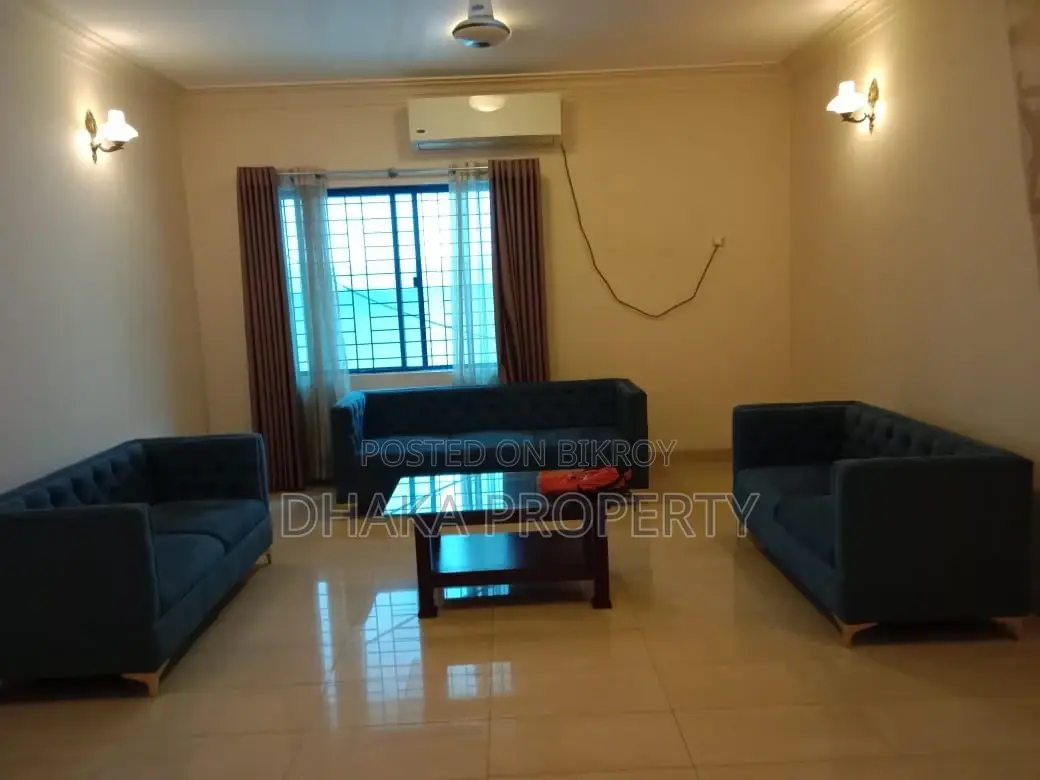 2700sqFt.Wonderful 3Bedroom Full Furnish Apartment Rent at Gulshan